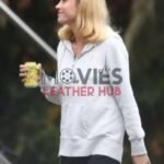 Lessons in Chemistry 2023 Elizabeth Zott White Hoodie